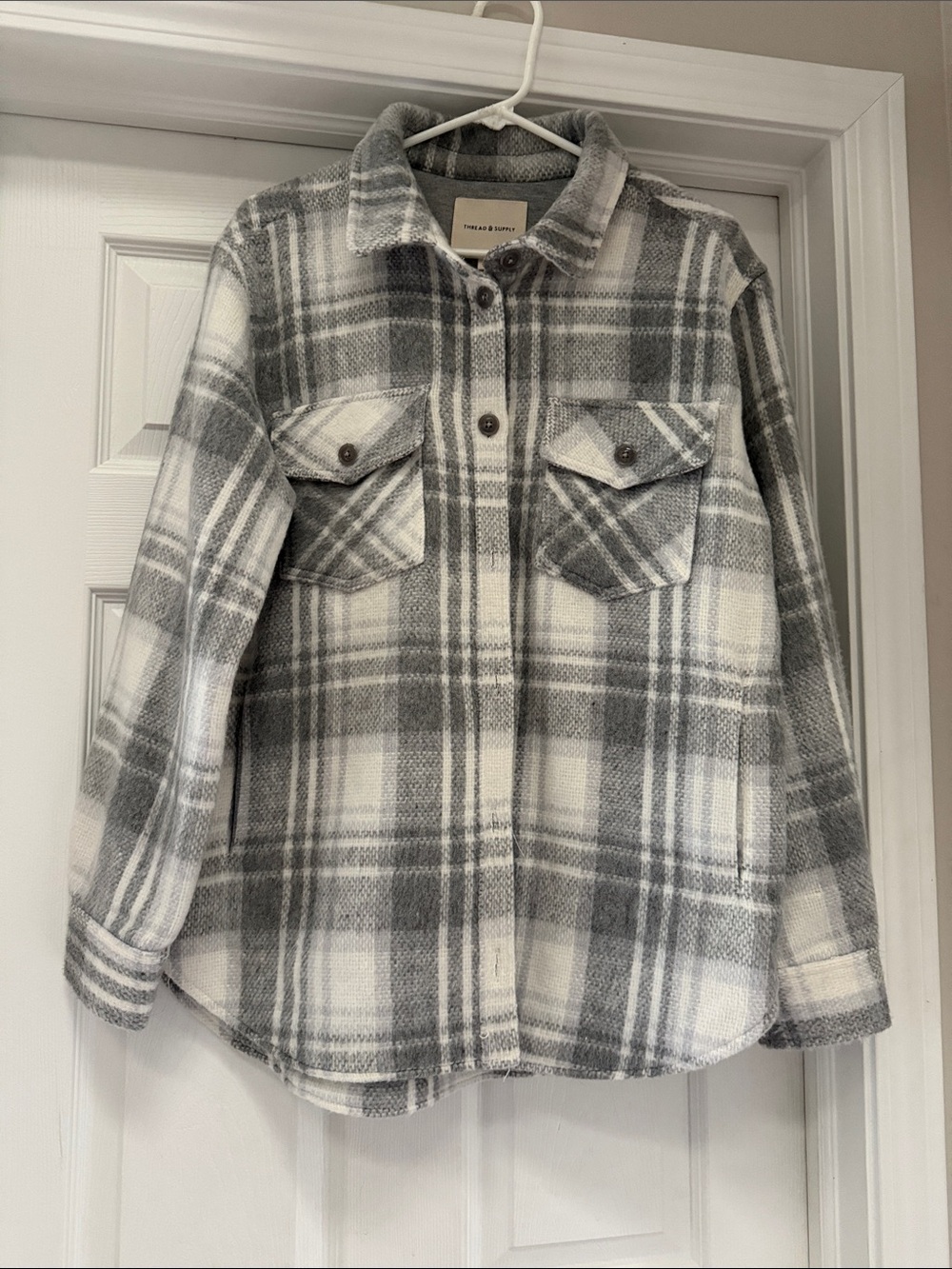 Thread & Supply Women’s Gray and White Plaid Shacket